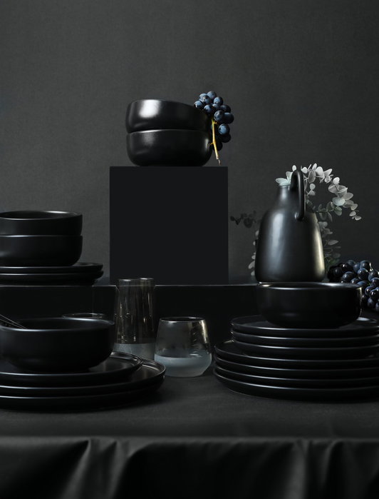 Hermia Set de cena de cerámica de 18 piezas - Negro